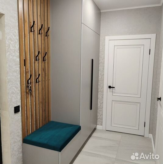 Прихожая Встроенная