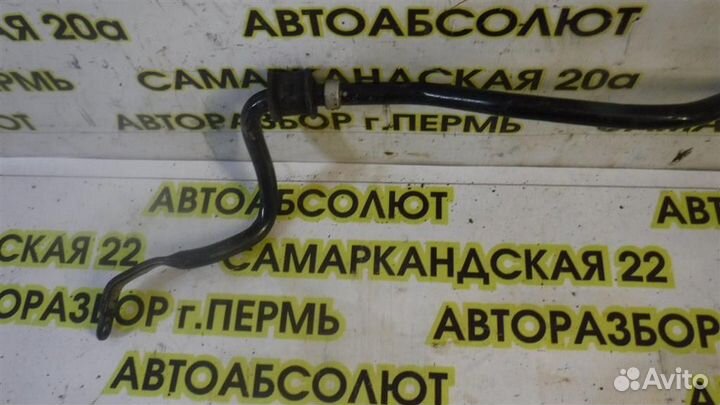 Стабилизатор передний Toyota Corolla (E120) 2000