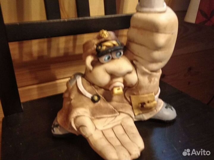 Копилка глина полицейский