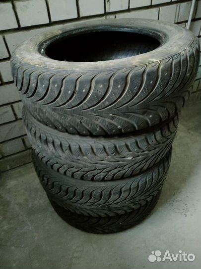 Yokohama IceGuard Stud IG65 185/65 R15