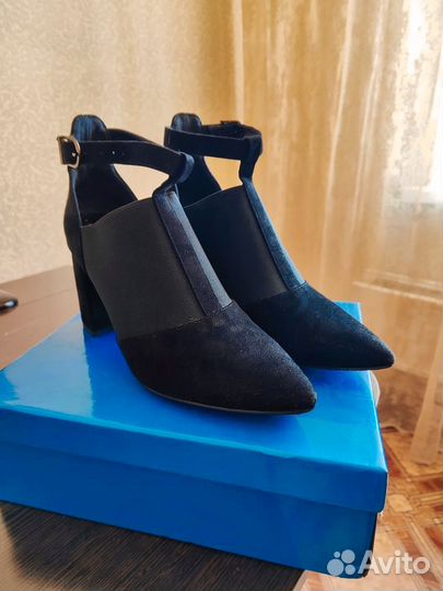 Туфли женские