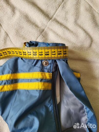 Дождевик для маленькой собаки