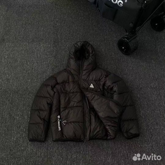 Пуховик Nike ACG