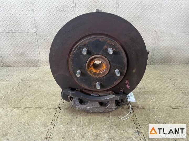 Ступица передняя правая nissan serena