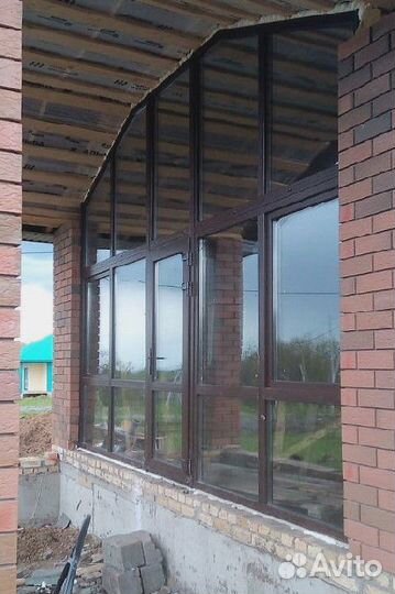 Пластиковые окна. Остекление частных домов