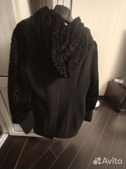 Пальто женское утепленное