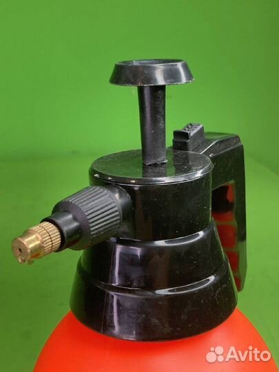 Опрыскиватель 2л высокого давления 7562