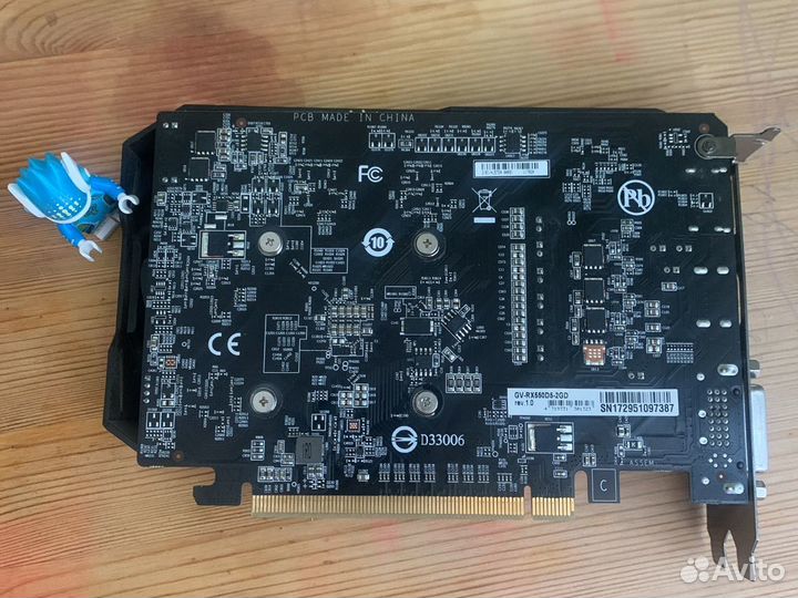 Видеокарта rx 550 2gb