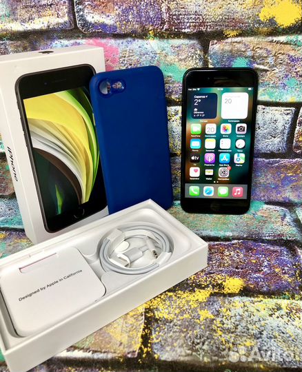 iPhone SE (2020), 64 ГБ