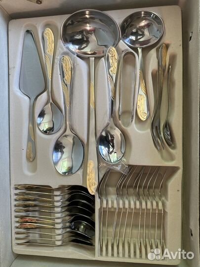 Набор столовых приборов новый