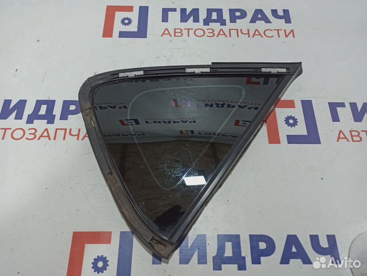 Стекло кузовное глухое правое Opel Astra (J) 13271