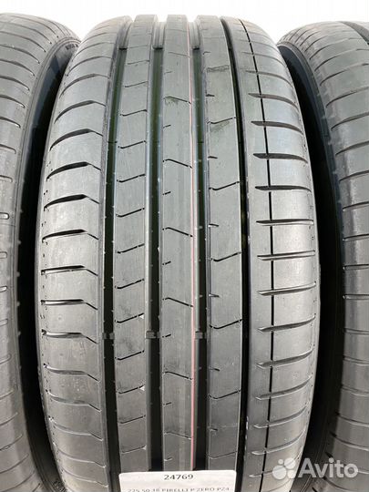 Pirelli P Zero PZ4 225/50 R18 93W
