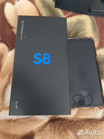 Samsung Galaxy S8, 4/64 ГБ