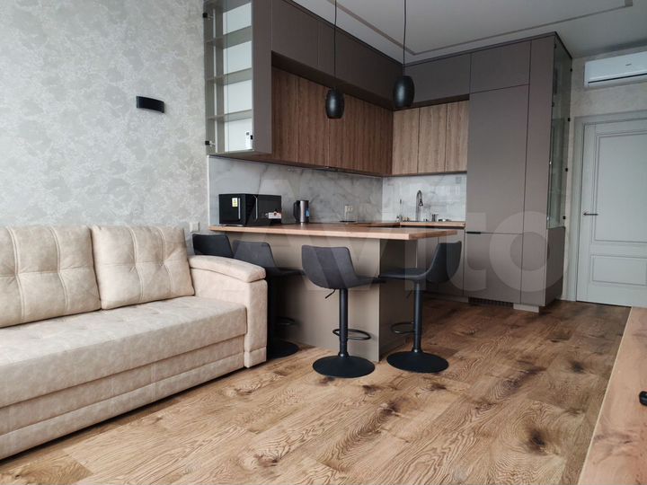 2-к. квартира, 55 м², 18/28 эт.