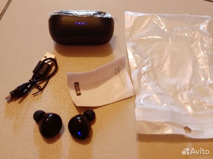 Беспроводной блютуз наушник tws абсолютно новый