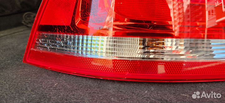 Левый фонарь volkswagen touareg nf