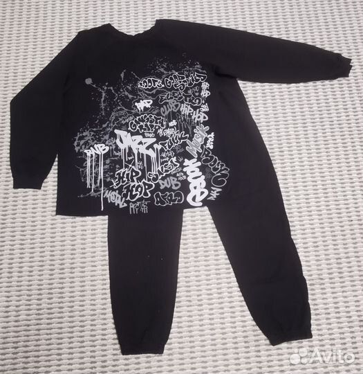 Спортивный костюм для девочки