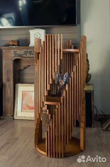 Башня (лежанка) для кошки