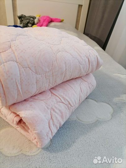 Детское одеяло в кроватку