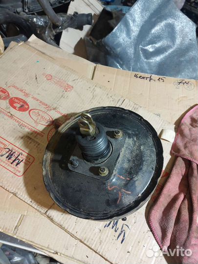 Вакуумный усилитель тормозов для lancer 9