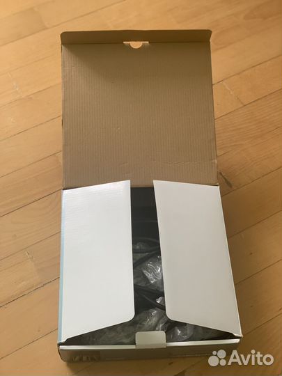 Микрофон Audio technica AT2020 от певицы как новый