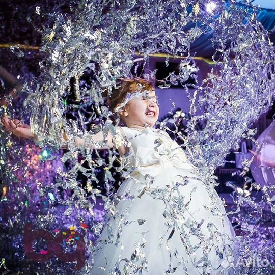 Бумажное шоу, серебрянное шоу