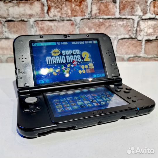 New nintendo 3ds xl Solgaleo Lunala Limited 64gb