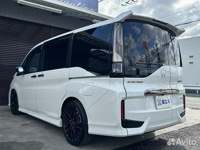 Honda Stepwgn 1.5 CVT, 2021, 32 000 км