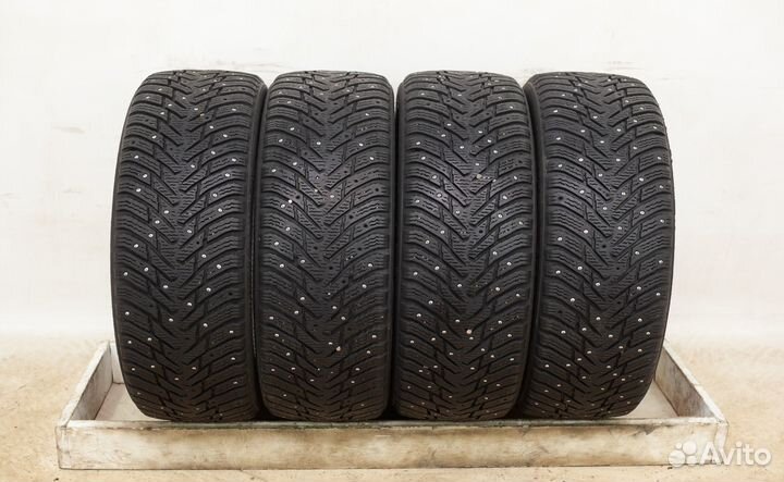 Nokian Tyres Hakkapeliitta 8 225/45 R19 96T