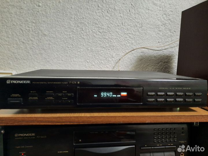 Pioneer f-104