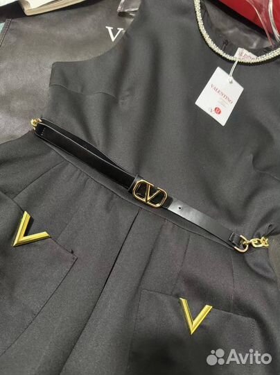 Потрясающее платье Valentino