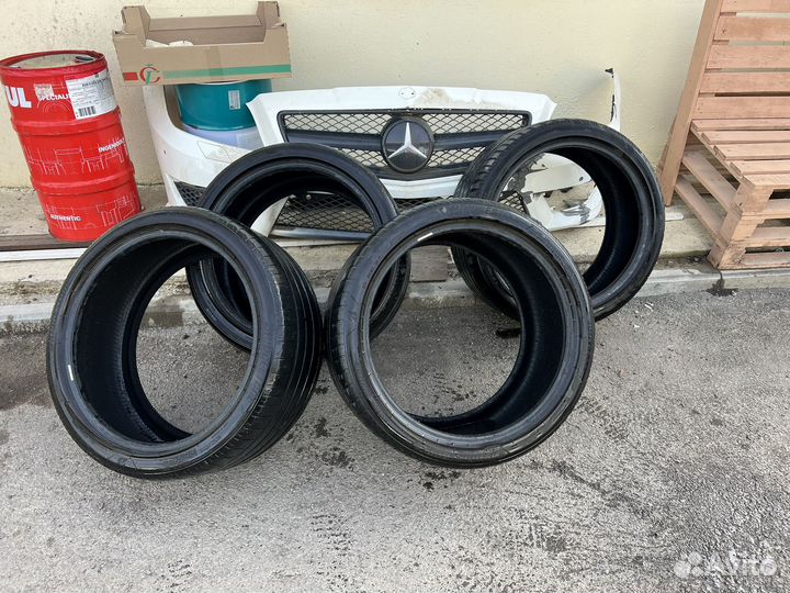 Bridgestone Potenza Sport 285/35 R21 и 325/30 R21 108ZR