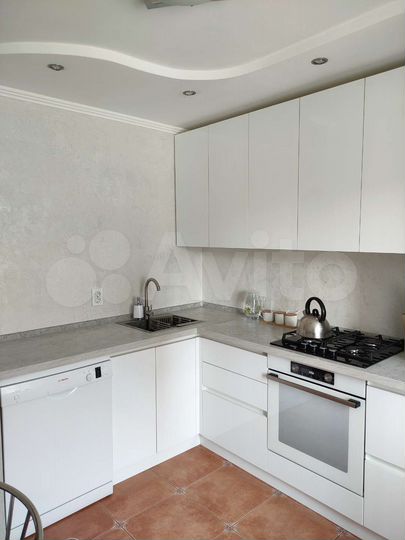 2-к. квартира, 61,6 м², 3/10 эт.