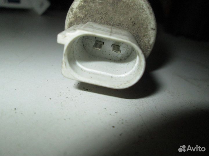 Насос омывателя фар (Land Rover Range Rover)