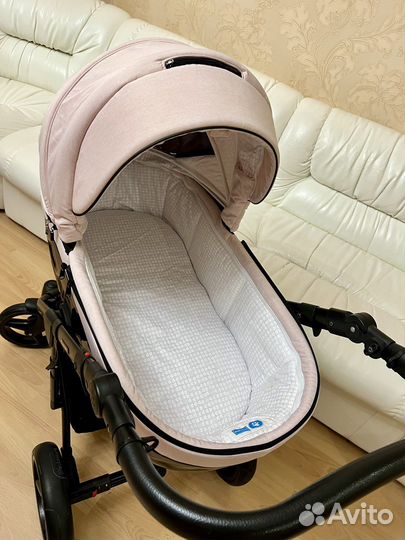 Коляска Adamex Chantal 2в1