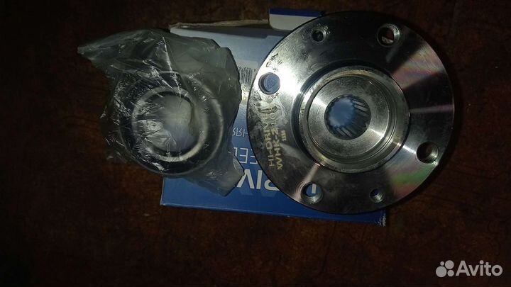 Ступица с подшипником Ваз 2114 передняя