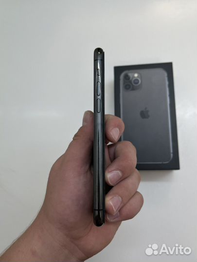 iPhone 11 Pro, 64 ГБ