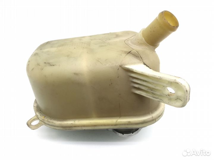 Бачок расширительный Hyundai I30 1.6 crdi 2010