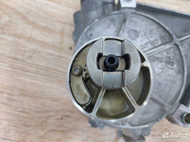 Вакуумный насос Bmw 3 F30 N20B20 2012