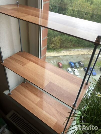 Полка для цветов