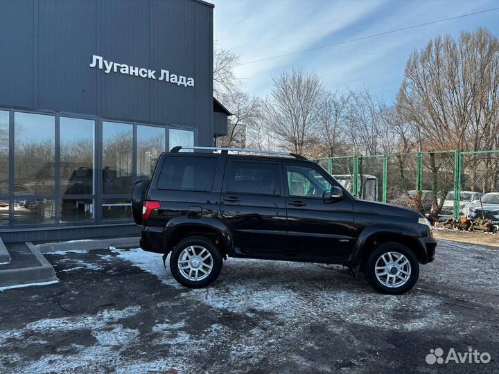 УАЗ Patriot 2.7 МТ, 2015, 181 000 км