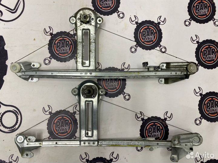 Стеклоподъемник задний левый и правый Opel Zafira