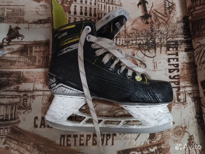 Коньки хоккейные