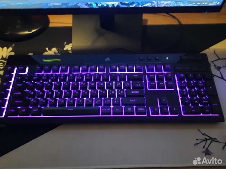 Игровая клавиатура Corsair