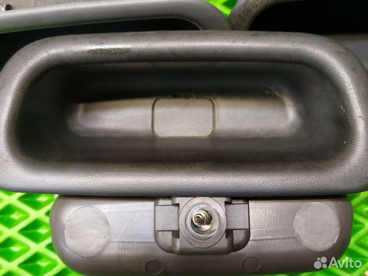 Ручка двери внутренняя Mitsubishi Galant 8