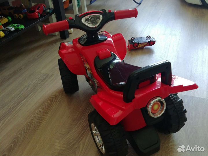 Детский квадроцикл-каталка