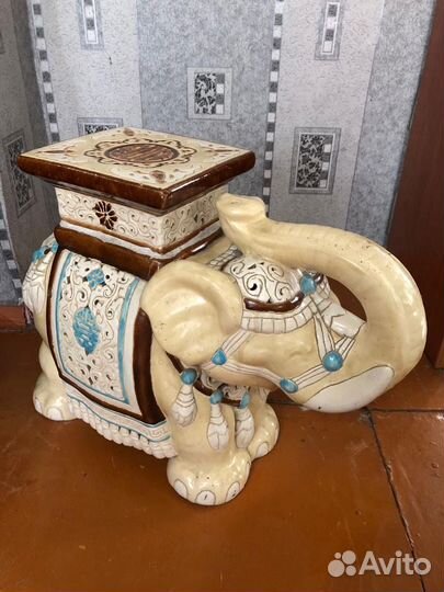 Подставка, фигуры интерьерные