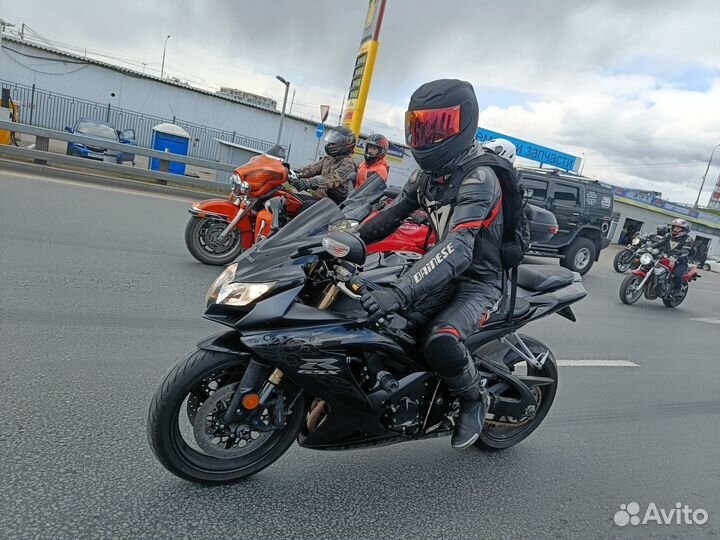 Suzuki gsx-r 600 k9 черный