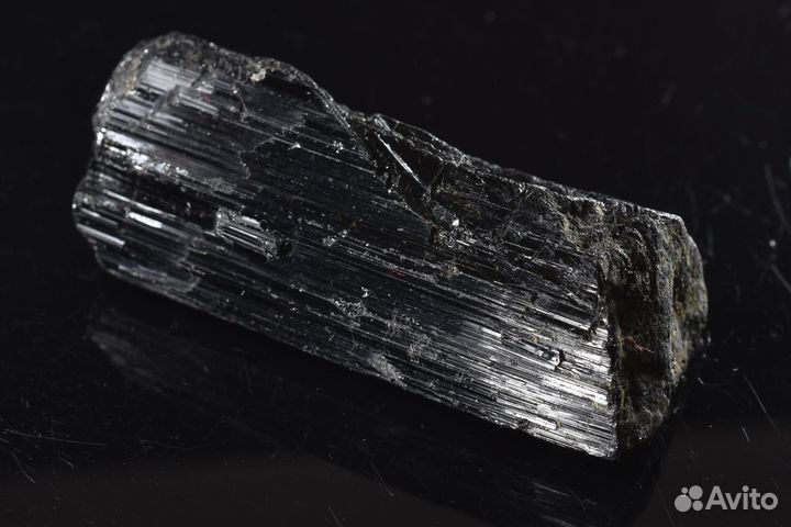 Кристалл. Турмалин (шерл). Лот №854