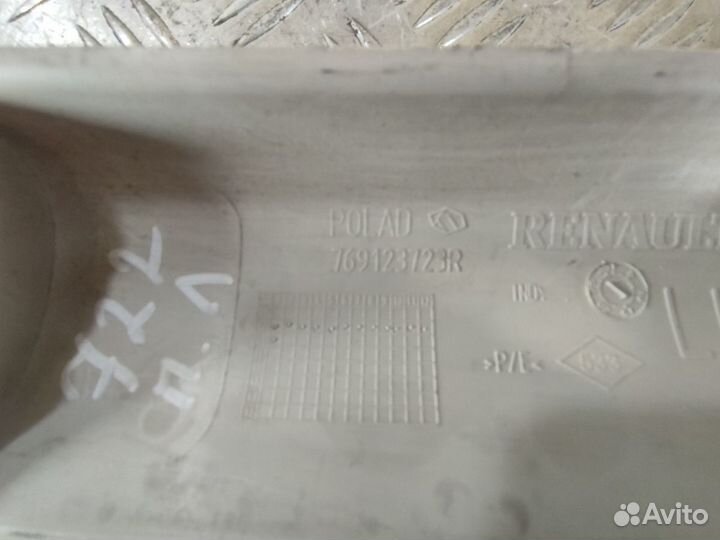 Обшивка стойки левая Renault Logan 2005 2014